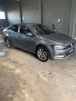 VOLKSWAGEN VIRTUS 1.0 200 TSI HIGHLINE AUTOMÁTICO